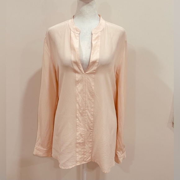 Banana Republic Women’s 100% Silk Popover Blouse Shirt Top Light Pink Size M - Picture 1 of 10